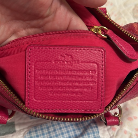 Coach - Picture 5 of 5